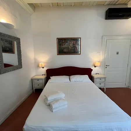 Maison d'hôtes Residenza D'epoca Historia Luxury Boutique Florence