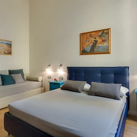 Maison d'hôtes Residenza D'epoca Historia Luxury Boutique 3*