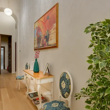 Maison d'hôtes Residenza D'epoca Historia Luxury Boutique Florence