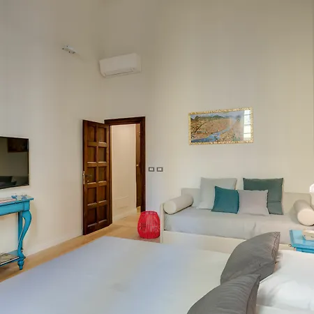 Residenza D'epoca Historia Luxury Boutique Guest house Florence